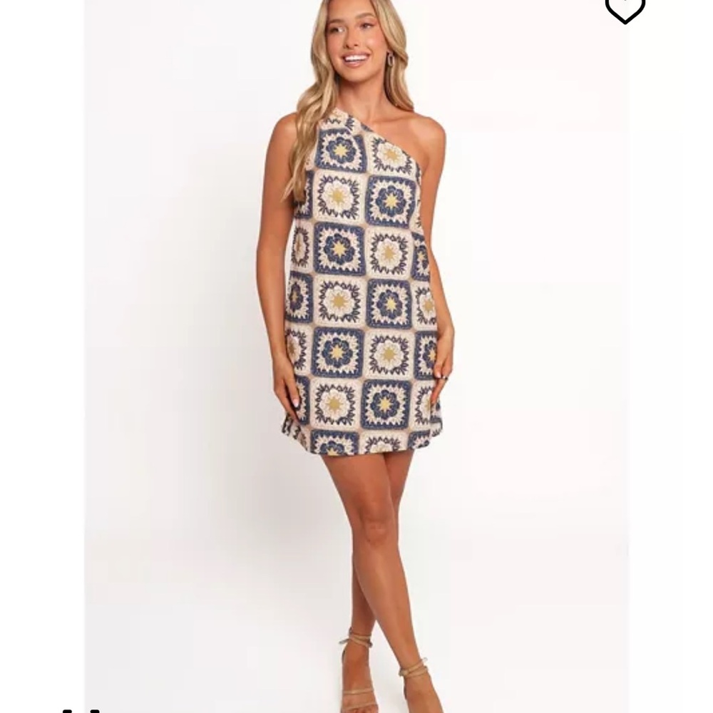 Chic One-Shoulder Patterned Dress in Navy and Beige